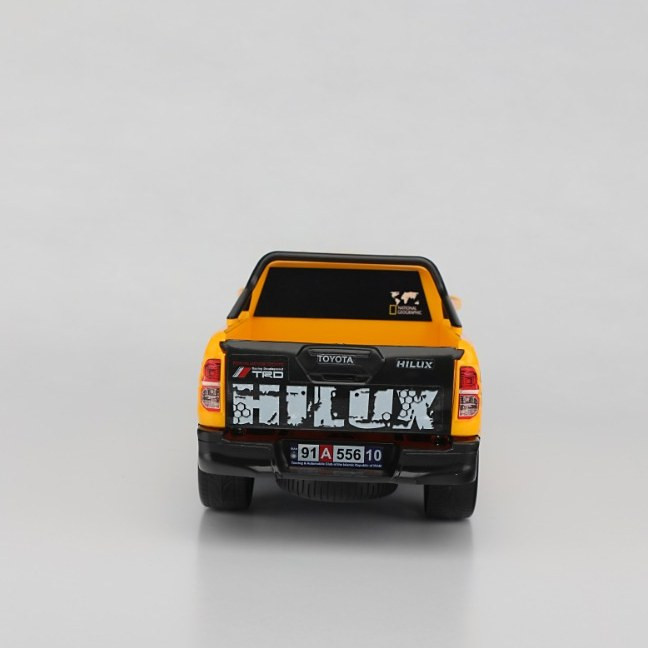 ماشین اسباب بازی قدرتی هایلوکس HILUX مدل آفرود - هزینه ارسال باصرفه